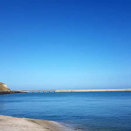 בית הארחה Le Manoir De Herouville 3*