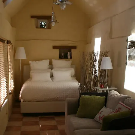 Le Manoir De Herouville 3*