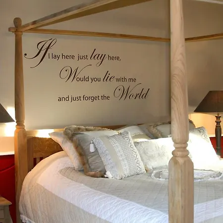 Le Manoir De Herouville Guest house *